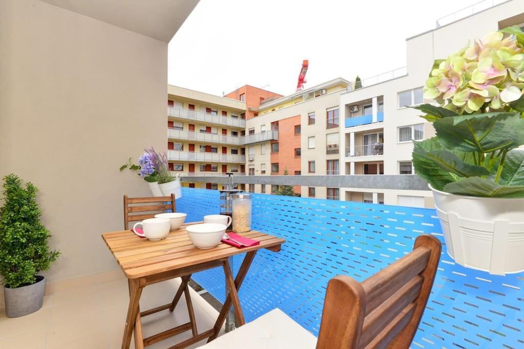 Laurel Bay Apartment بودابست المظهر الخارجي الصورة