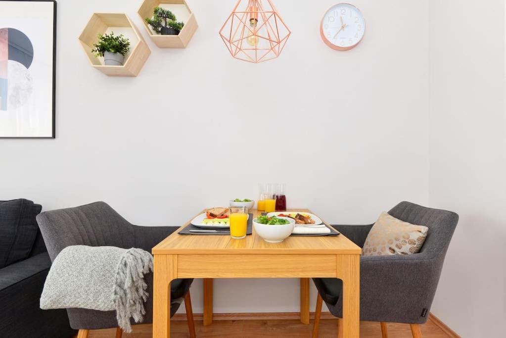 Laurel Bay Apartment بودابست المظهر الخارجي الصورة